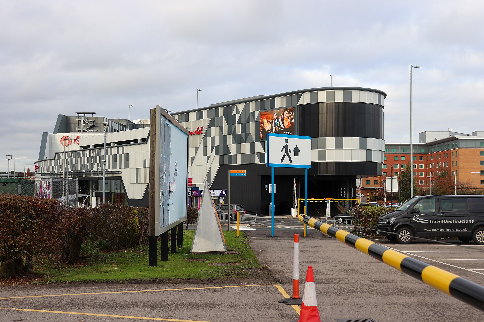 NEC Resorts World Birmingham building massing